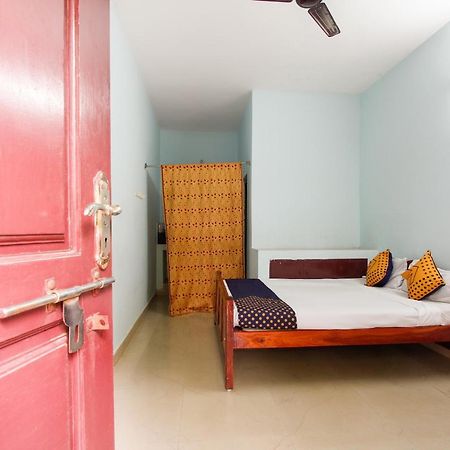 Spot On 63783 Rehoboth Guest House Tiruchchendūr Kültér fotó