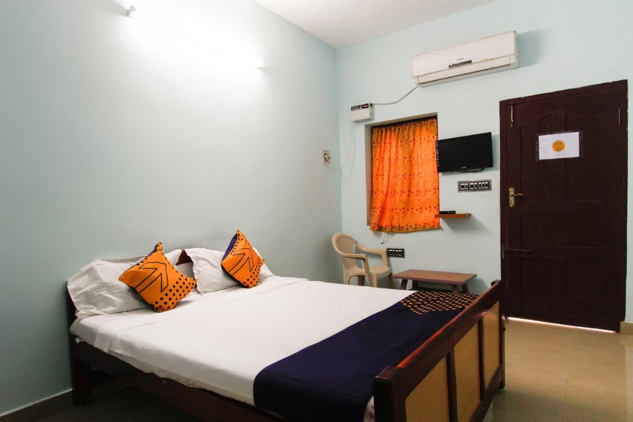Spot On 63783 Rehoboth Guest House Tiruchchendūr Kültér fotó